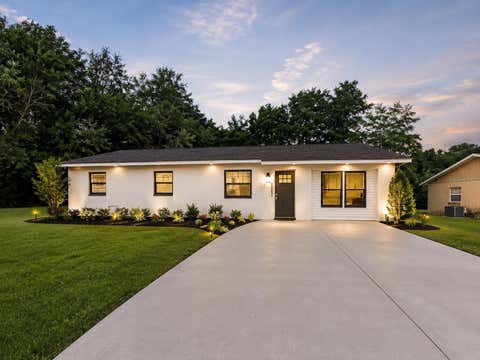 Tiny photo for 921 NW 60th Avenue, Ocala, FL 34482 (MLS # OM724532)