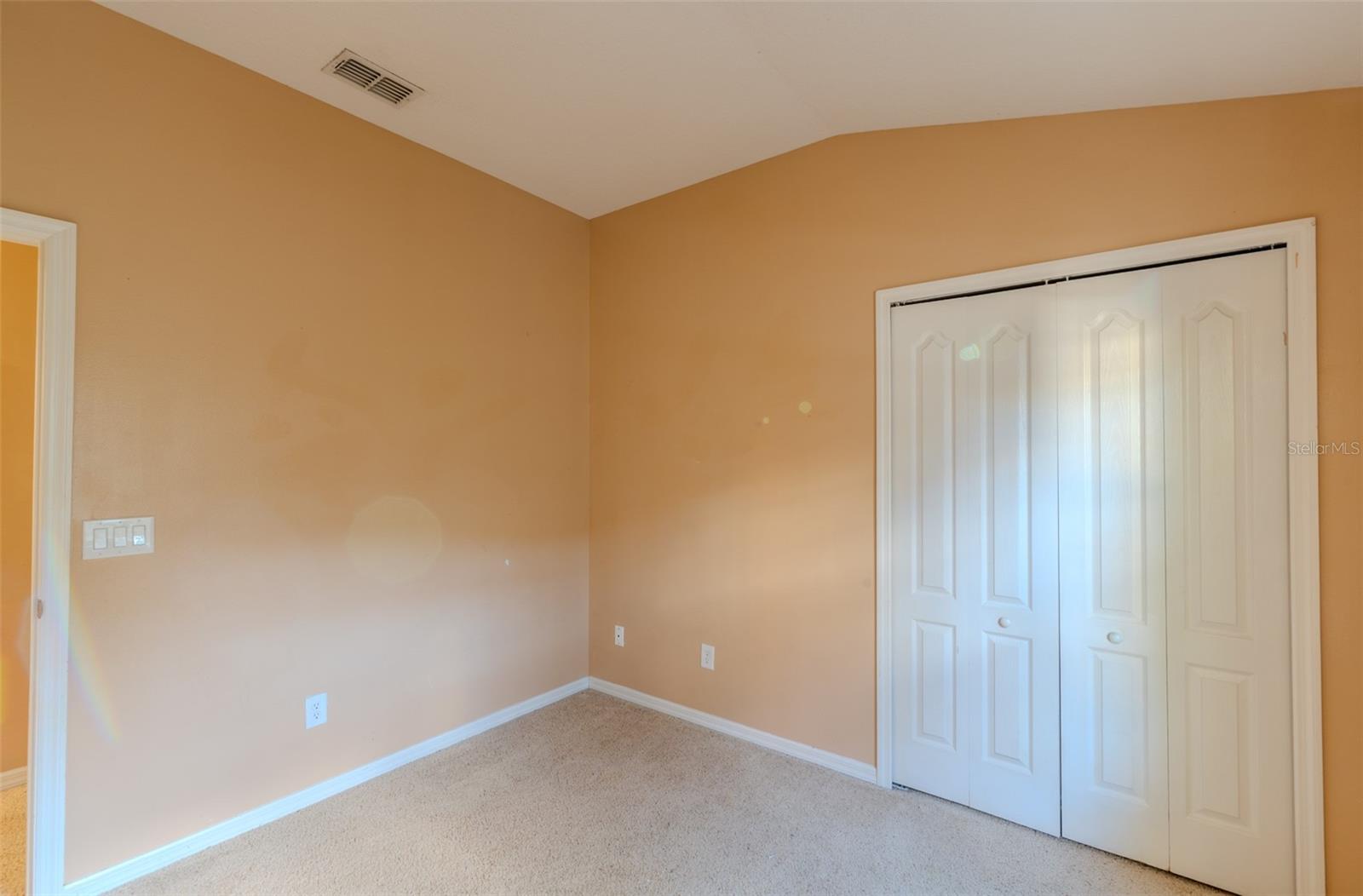 OVERLOOK/PARKSIDE CONDO - Residential