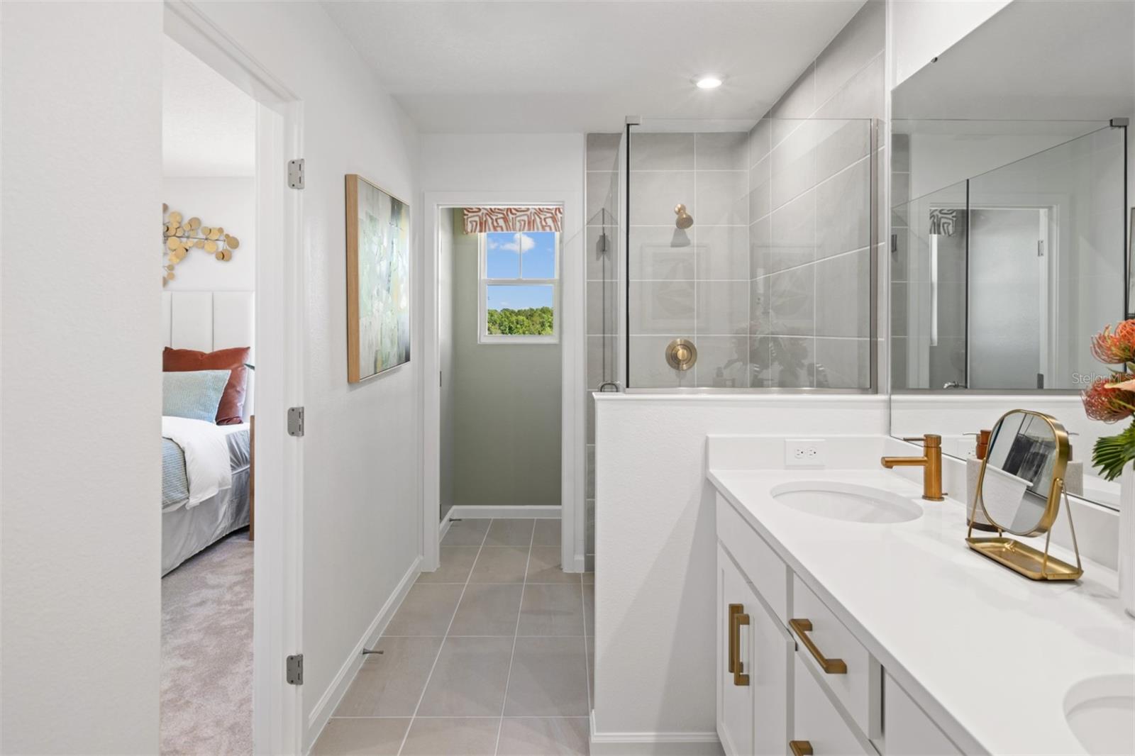 HICKORY GROVE - Residential