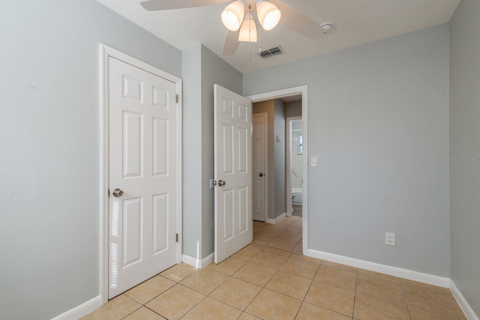 RIDGECREST ACRES - Residential Lease