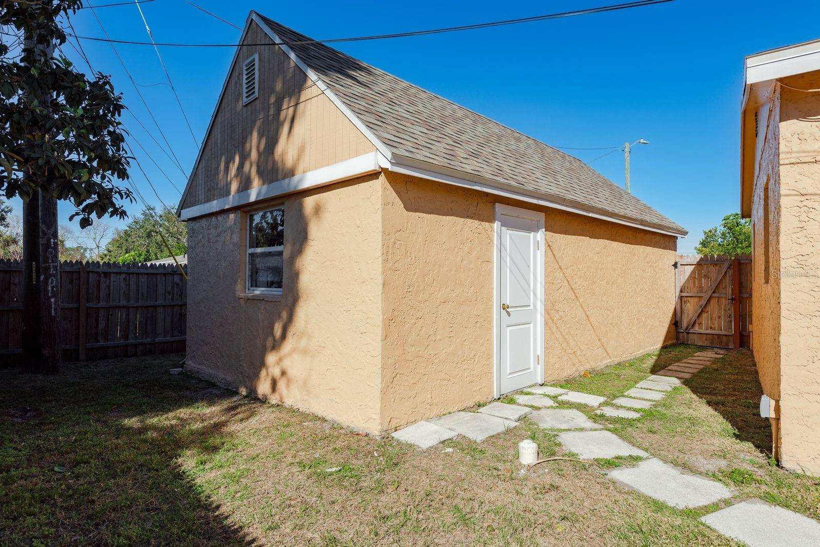 RIDGECREST ACRES - Residential Lease