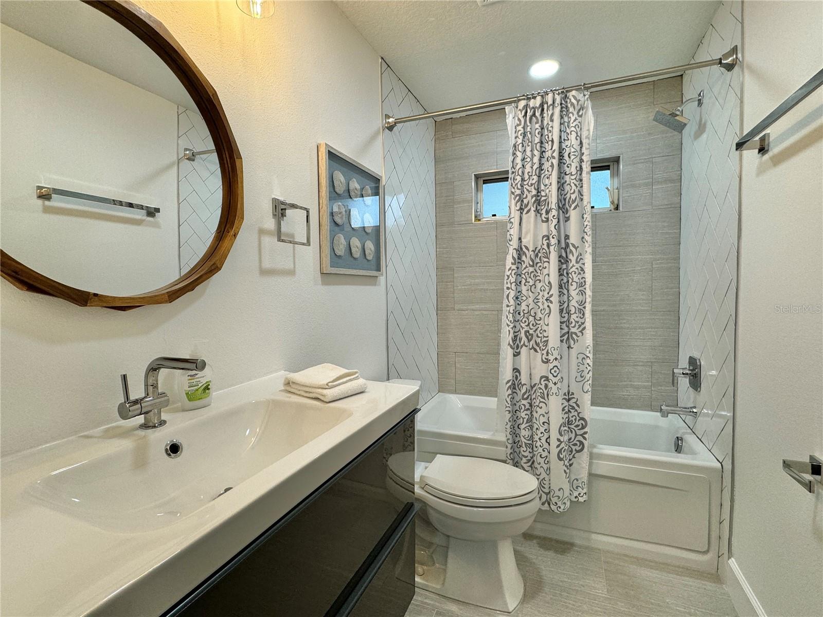 VILLAGE WEST UNIT ONE - Residential Lease