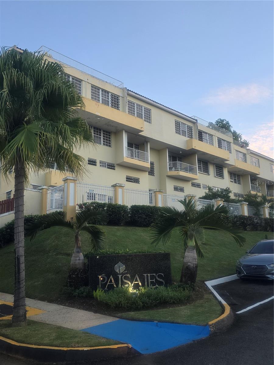 PAISAJES DEL ESCORIAL - Residential Lease