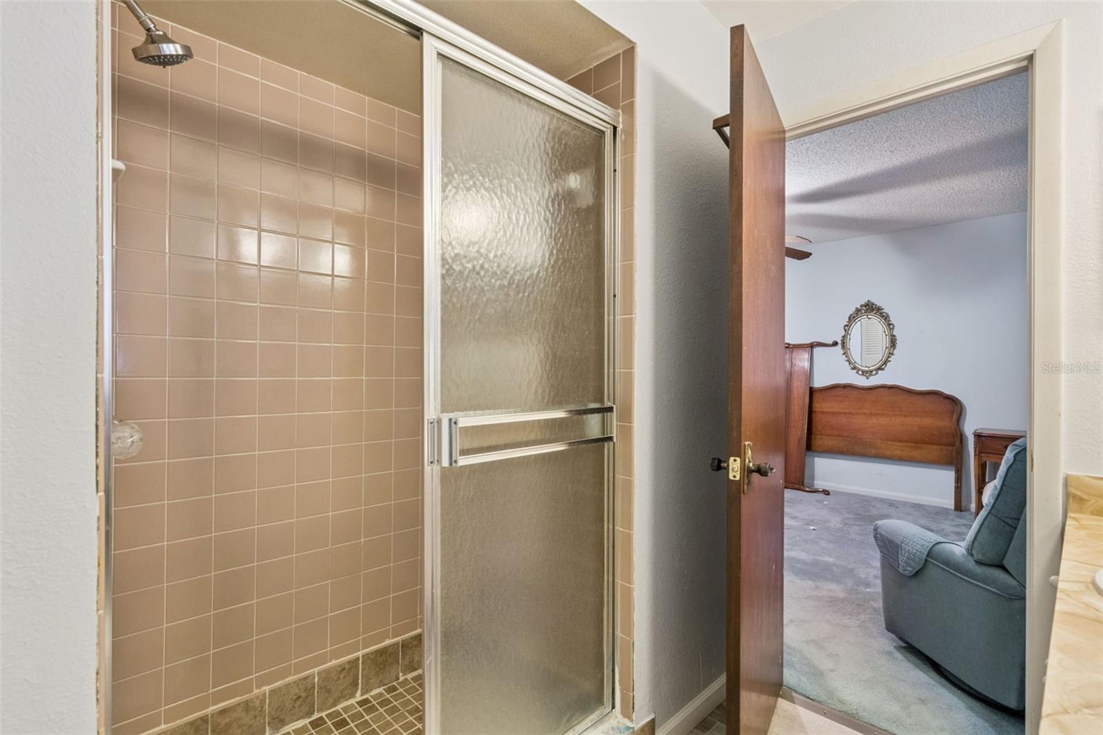 CRESCENT ESTATES - Residential