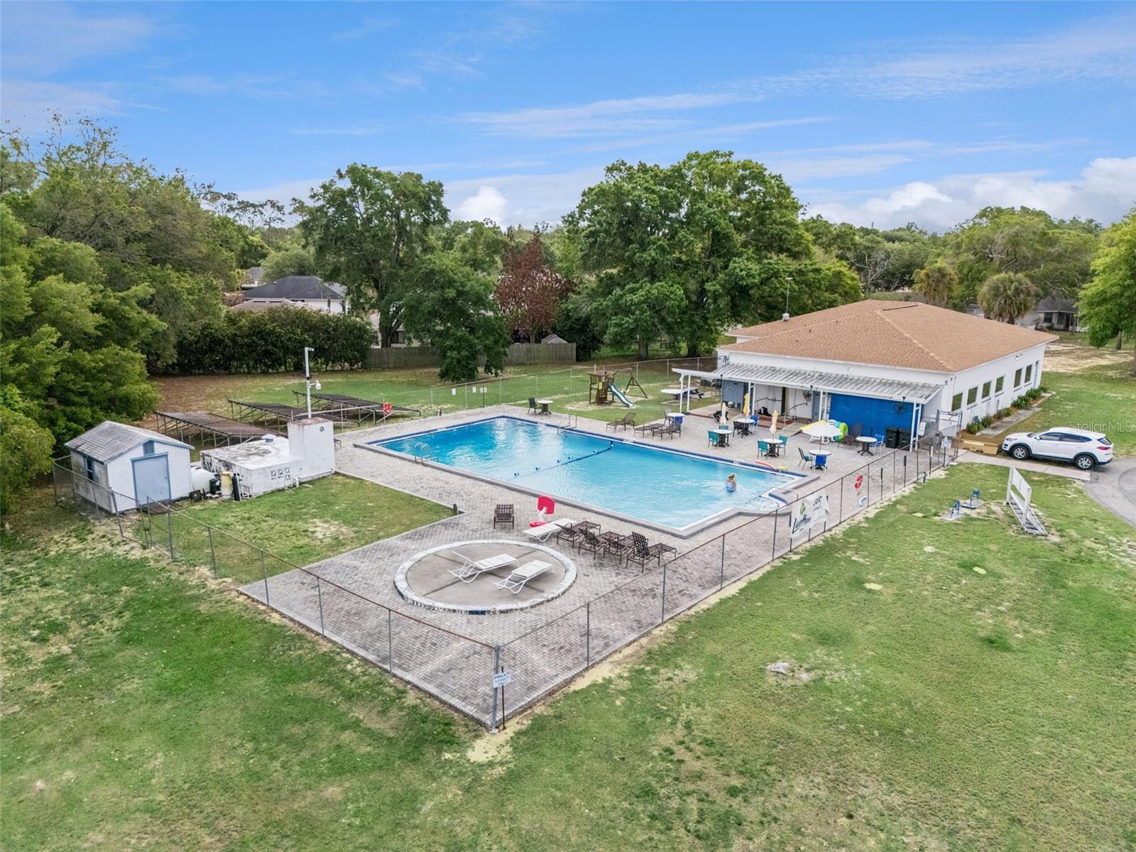 CRESCENT ESTATES - Residential