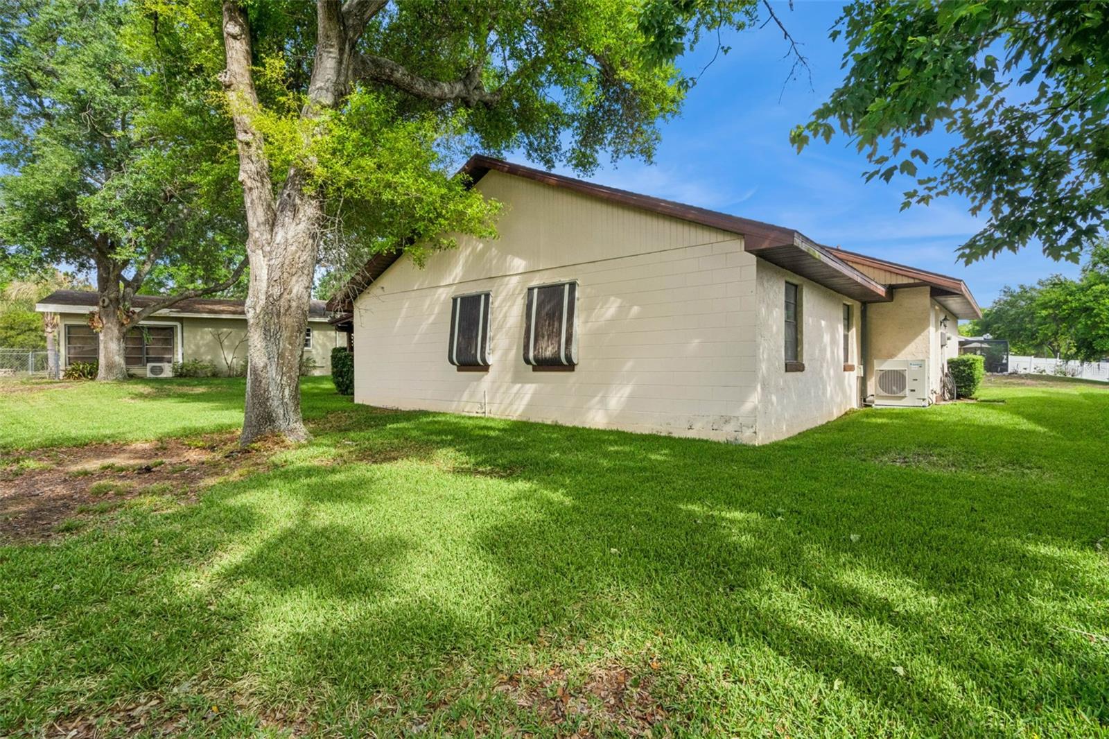 CRESCENT ESTATES - Residential