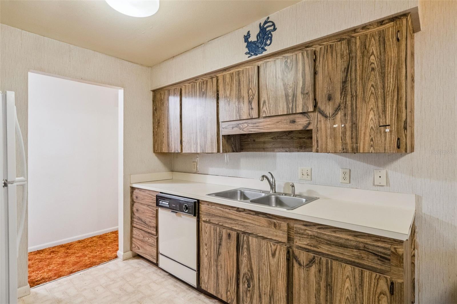 CRESCENT ESTATES - Residential