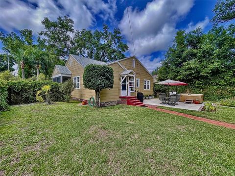 A home in TAMPA