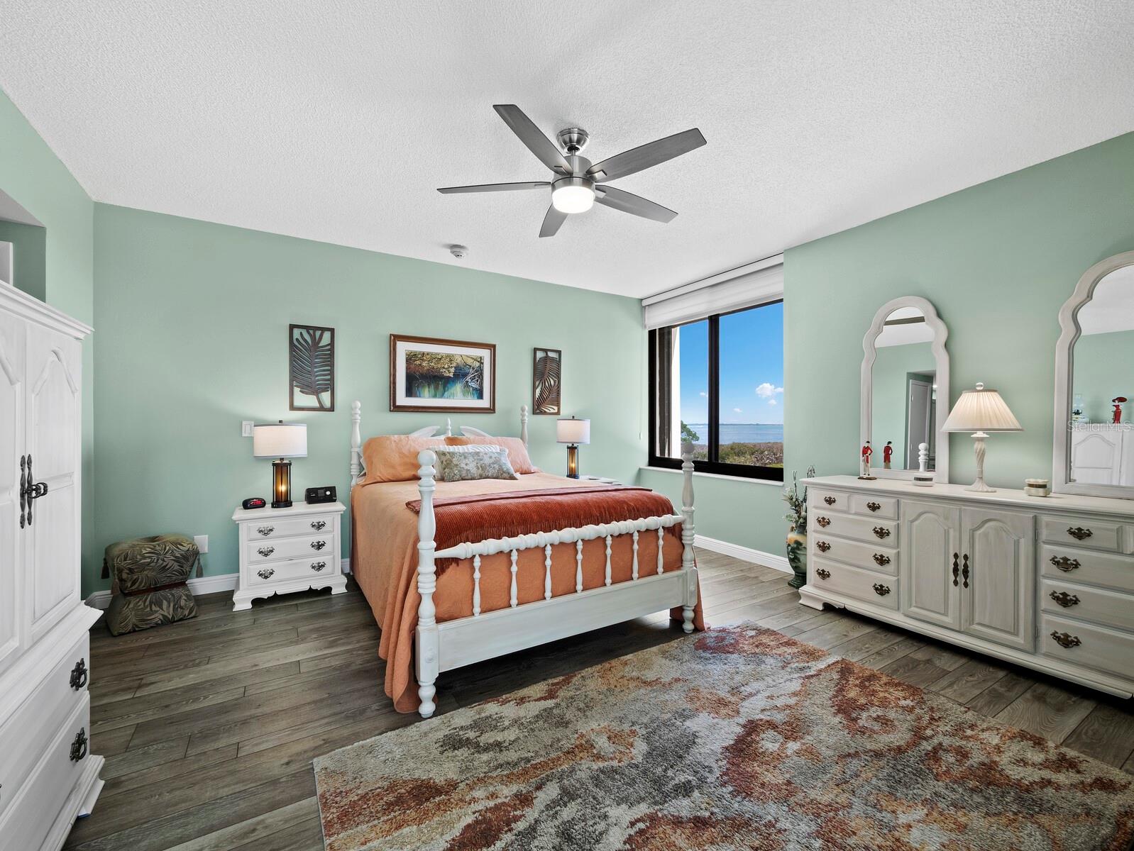 FAIRWAY BAY 2 PH 1 - Residential