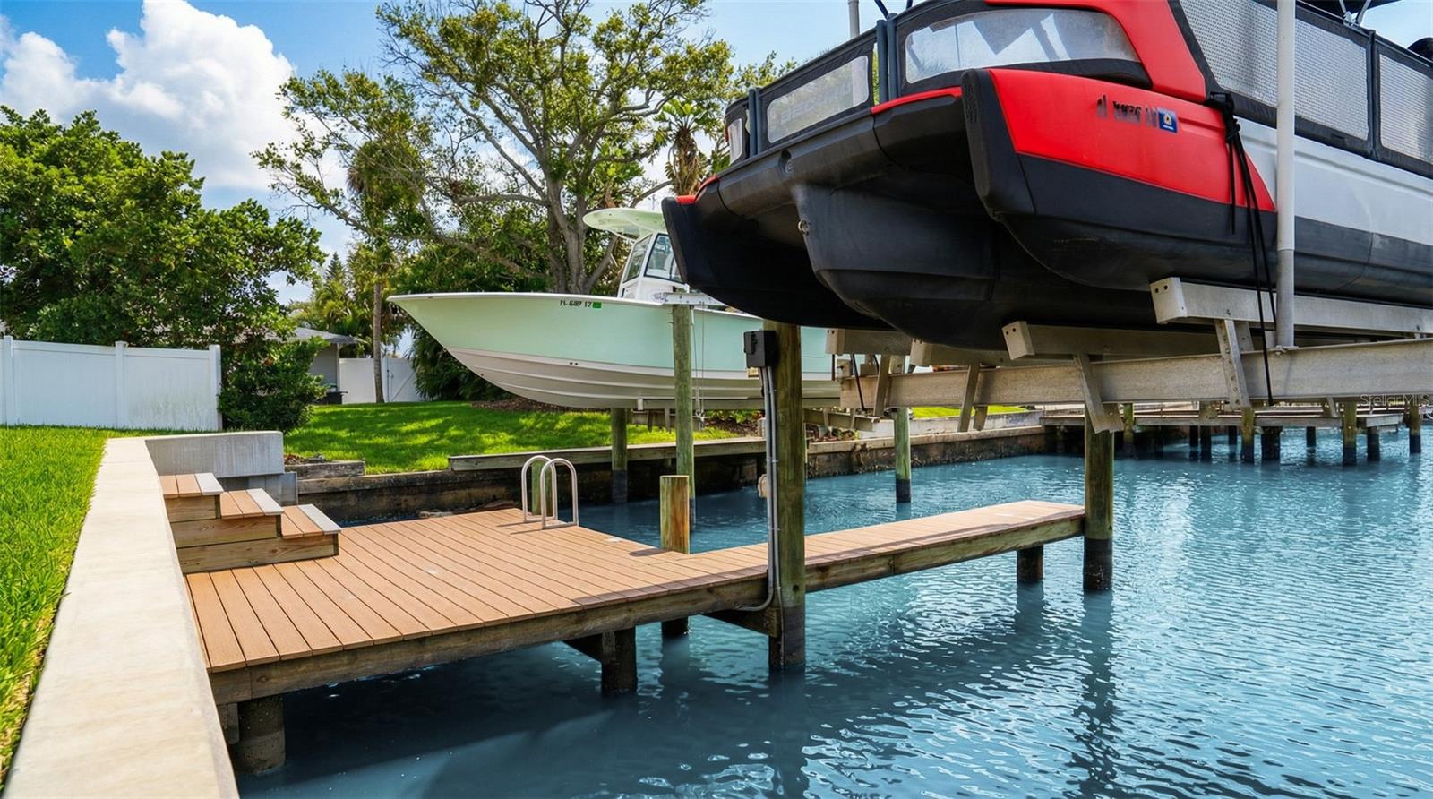 DANA SHORES UN 2 SEC - Land