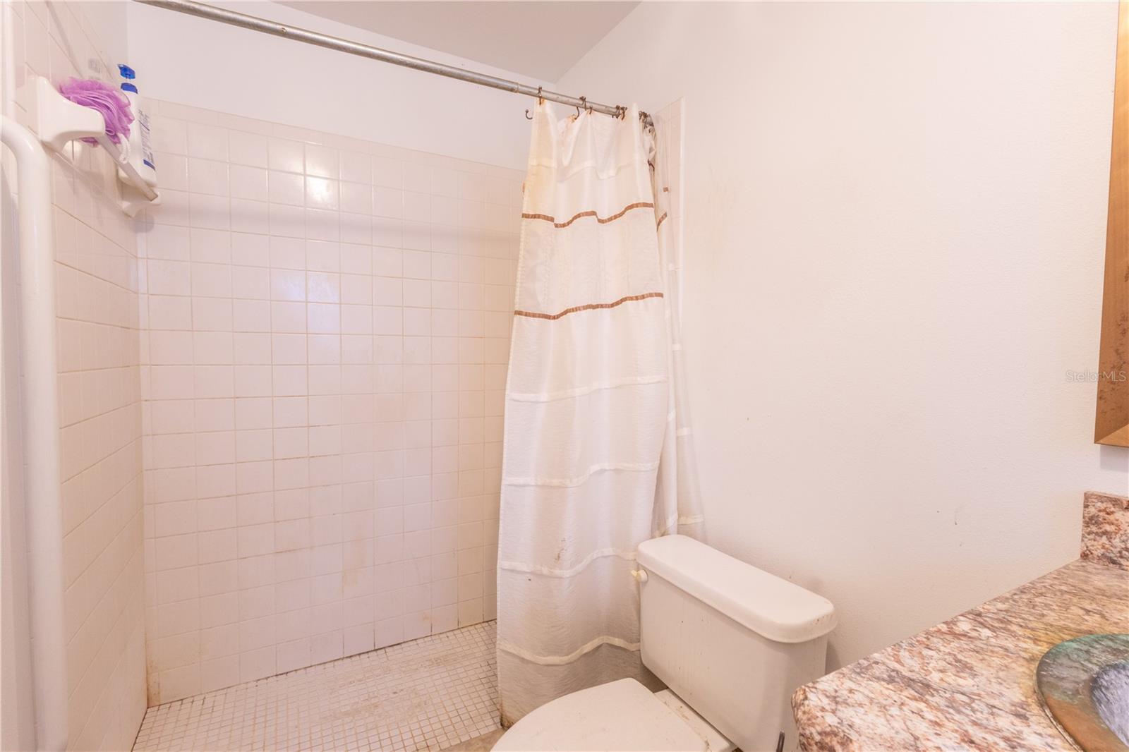 FLORIDA ORANGE GROVE CORP - Residential