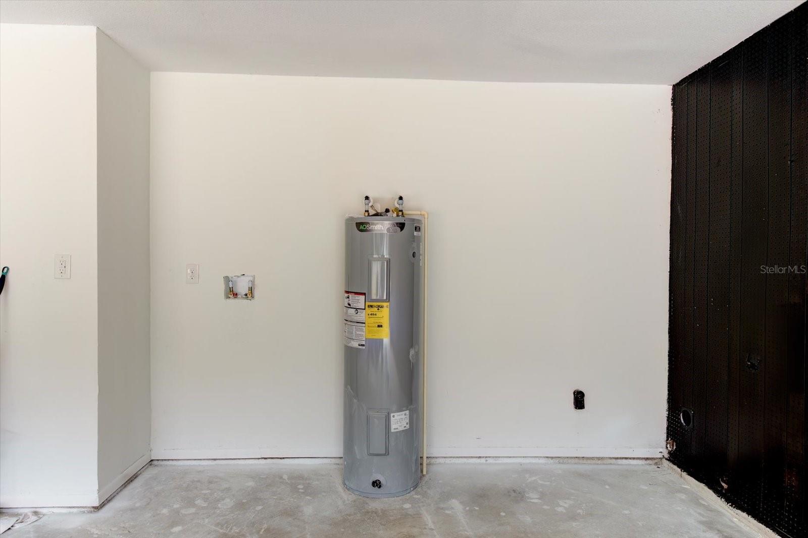 DELTONA LAKES UNIT 35 - Residential