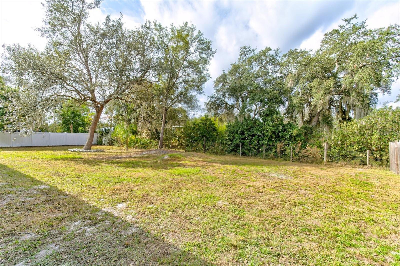 DELTONA LAKES UNIT 35 - Residential