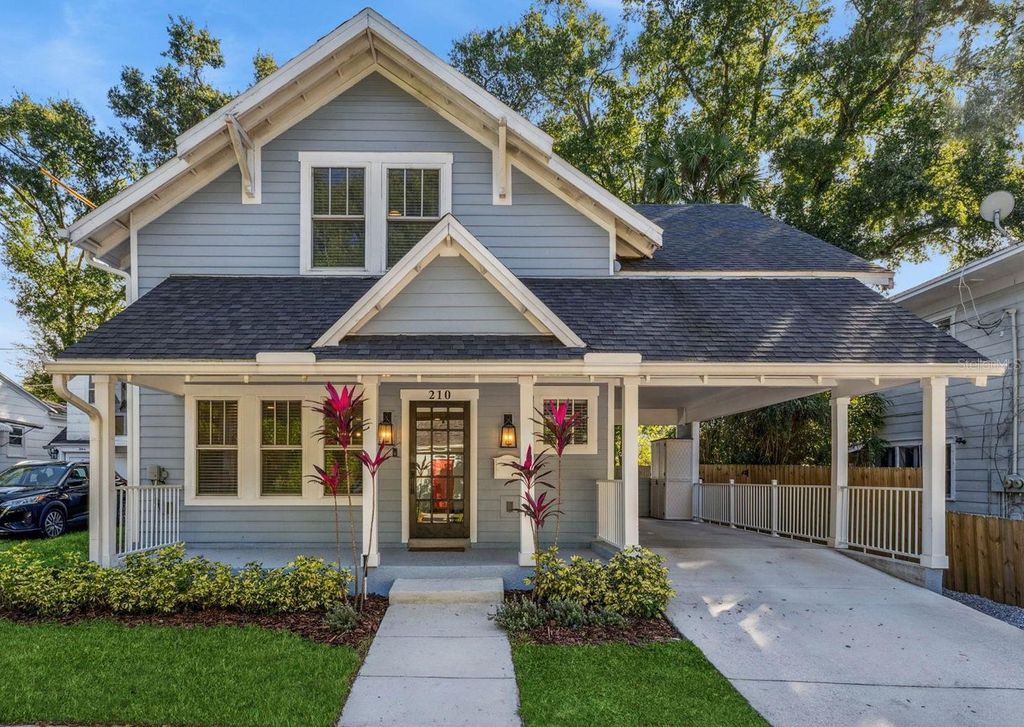 Photo of 210 Hibiscus Court, Orlando, FL 32801 (MLS # O6360156)