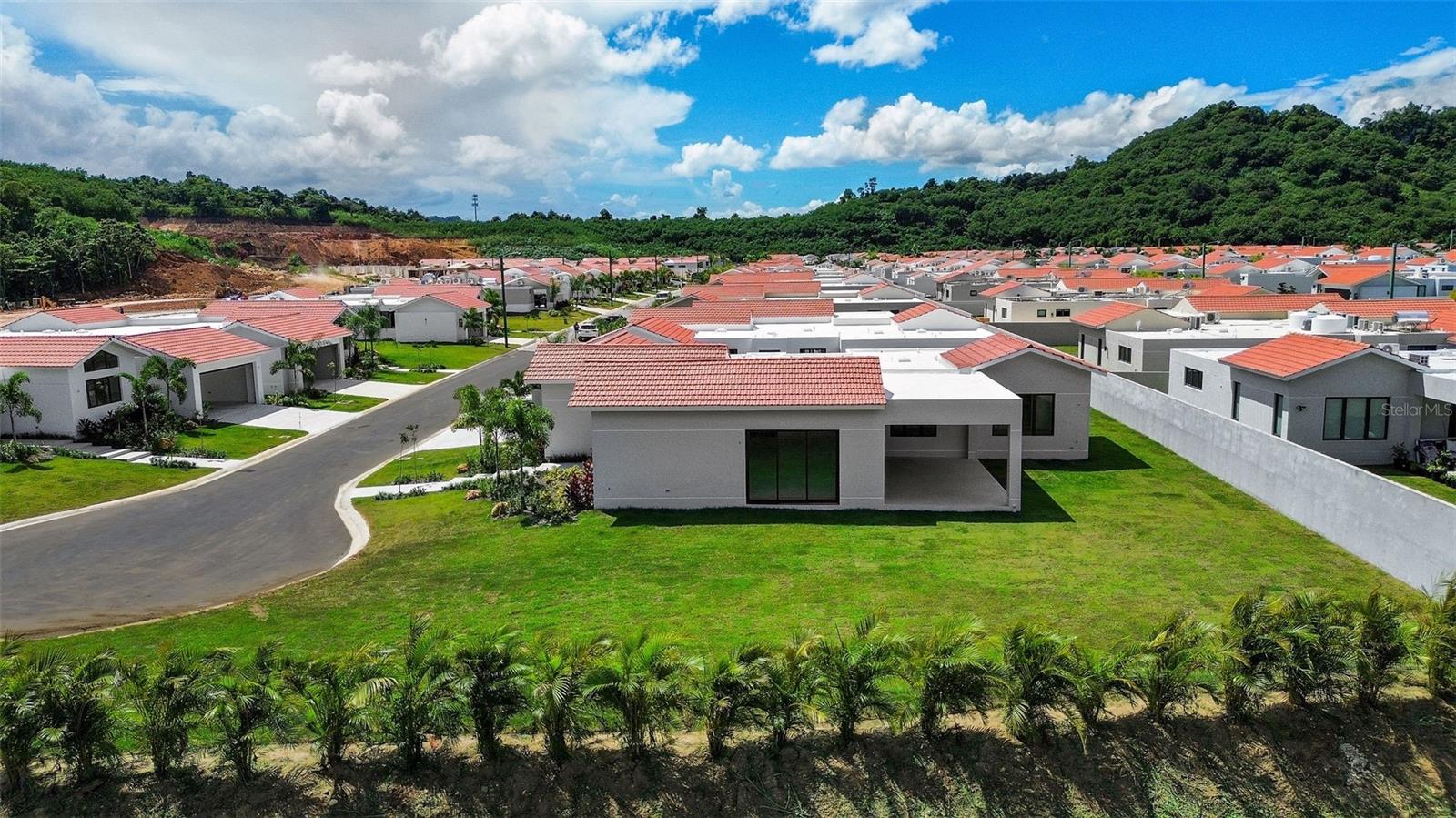 SABANERA DE DORADO - Residential