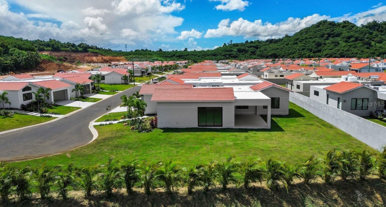SABANERA DE DORADO - Residential