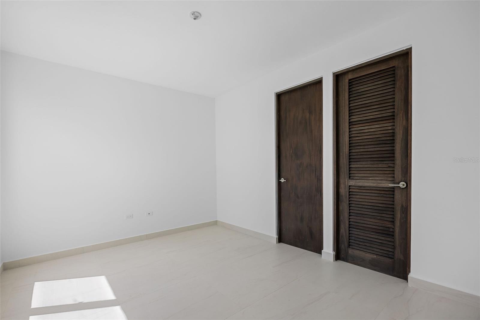 SABANERA DE DORADO - Residential