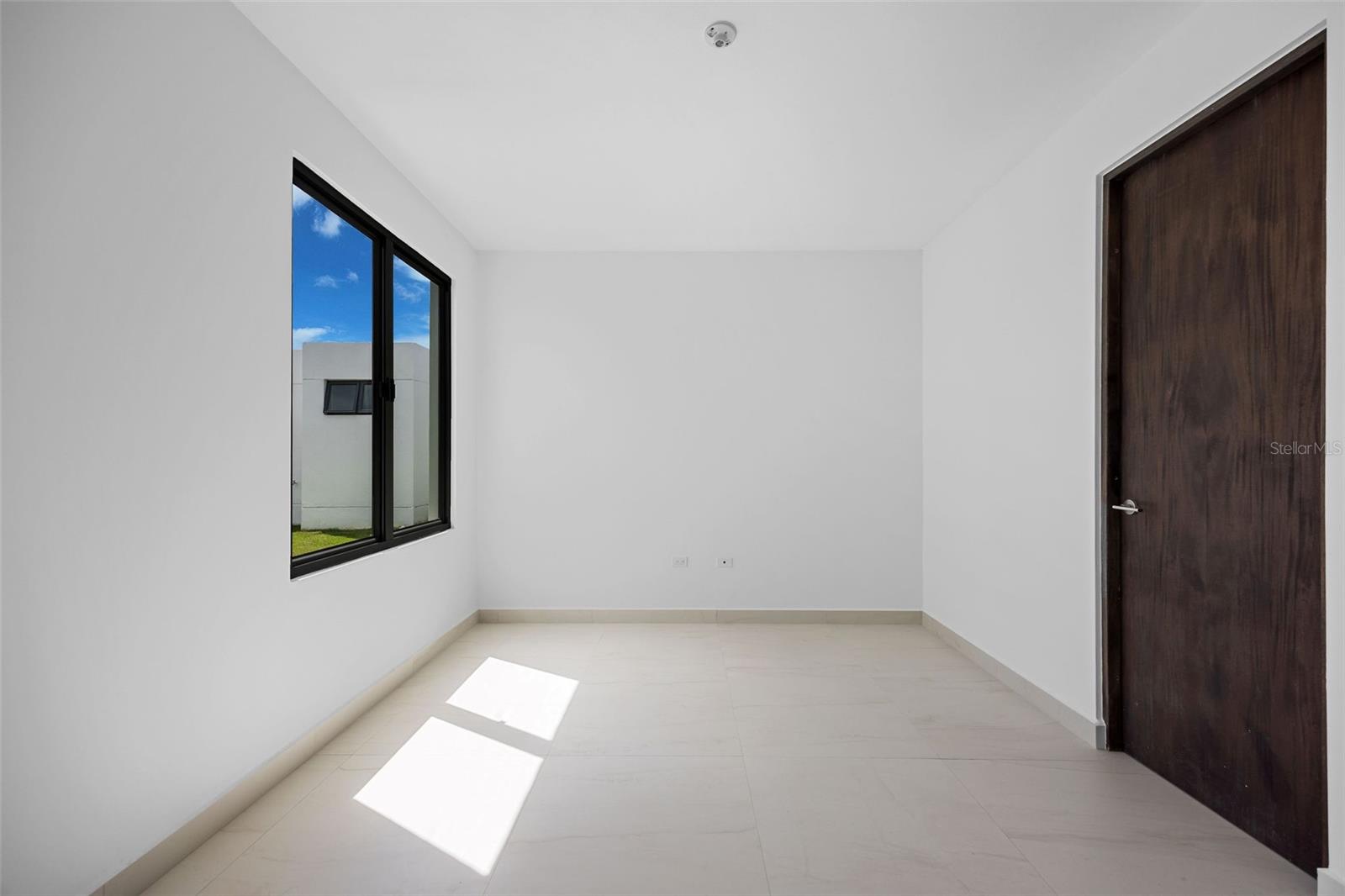 SABANERA DE DORADO - Residential