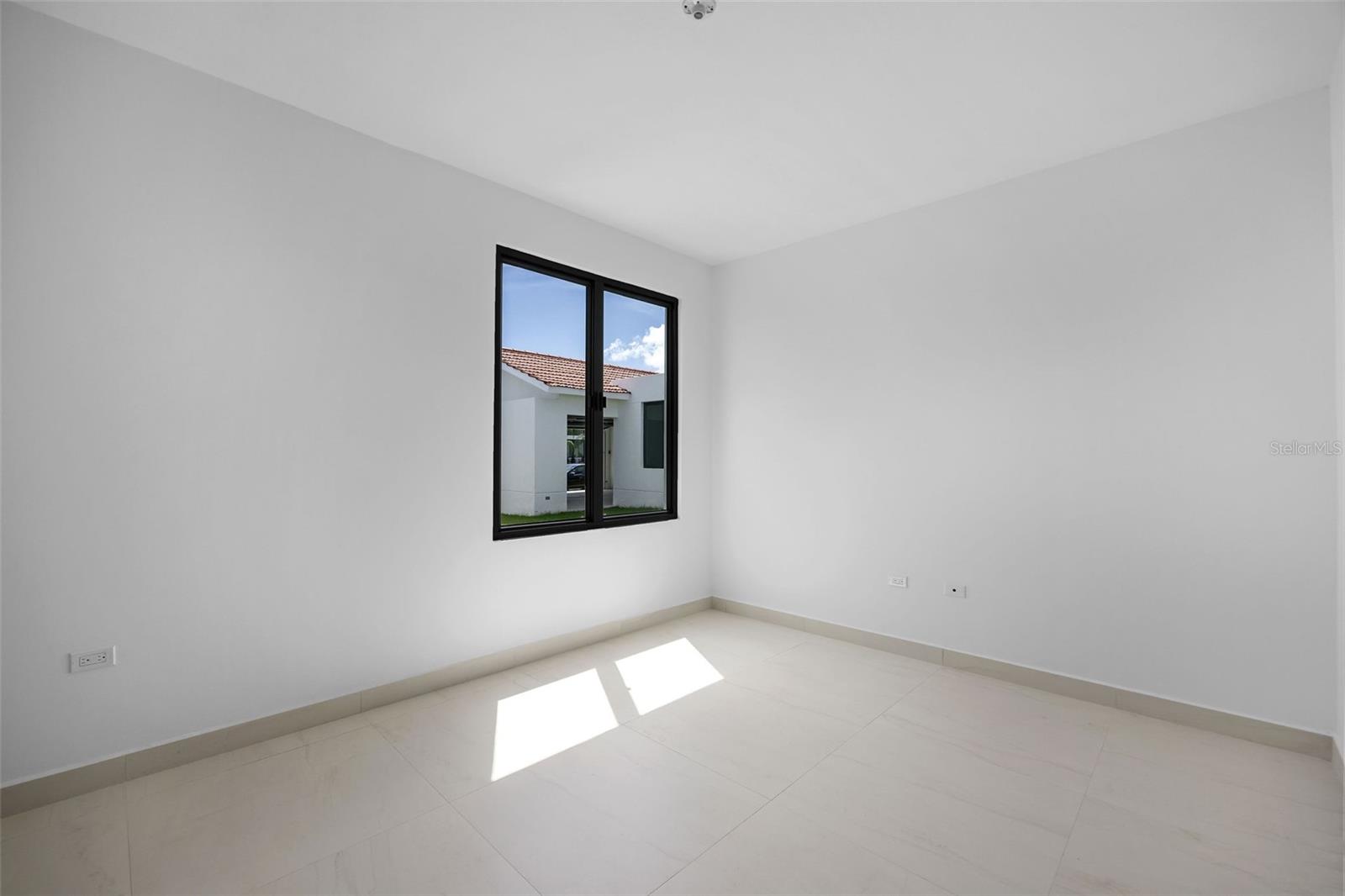 SABANERA DE DORADO - Residential