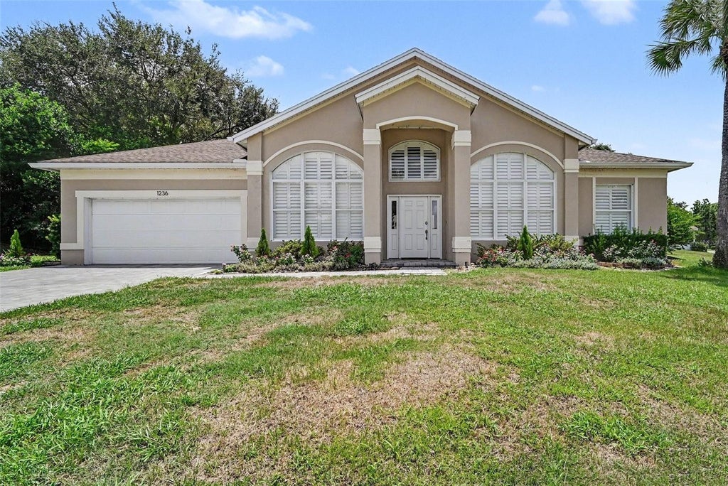 Photo of 1236 Hawthorne Cove Drive, Ocoee, FL 34761 (MLS # TB8528986)