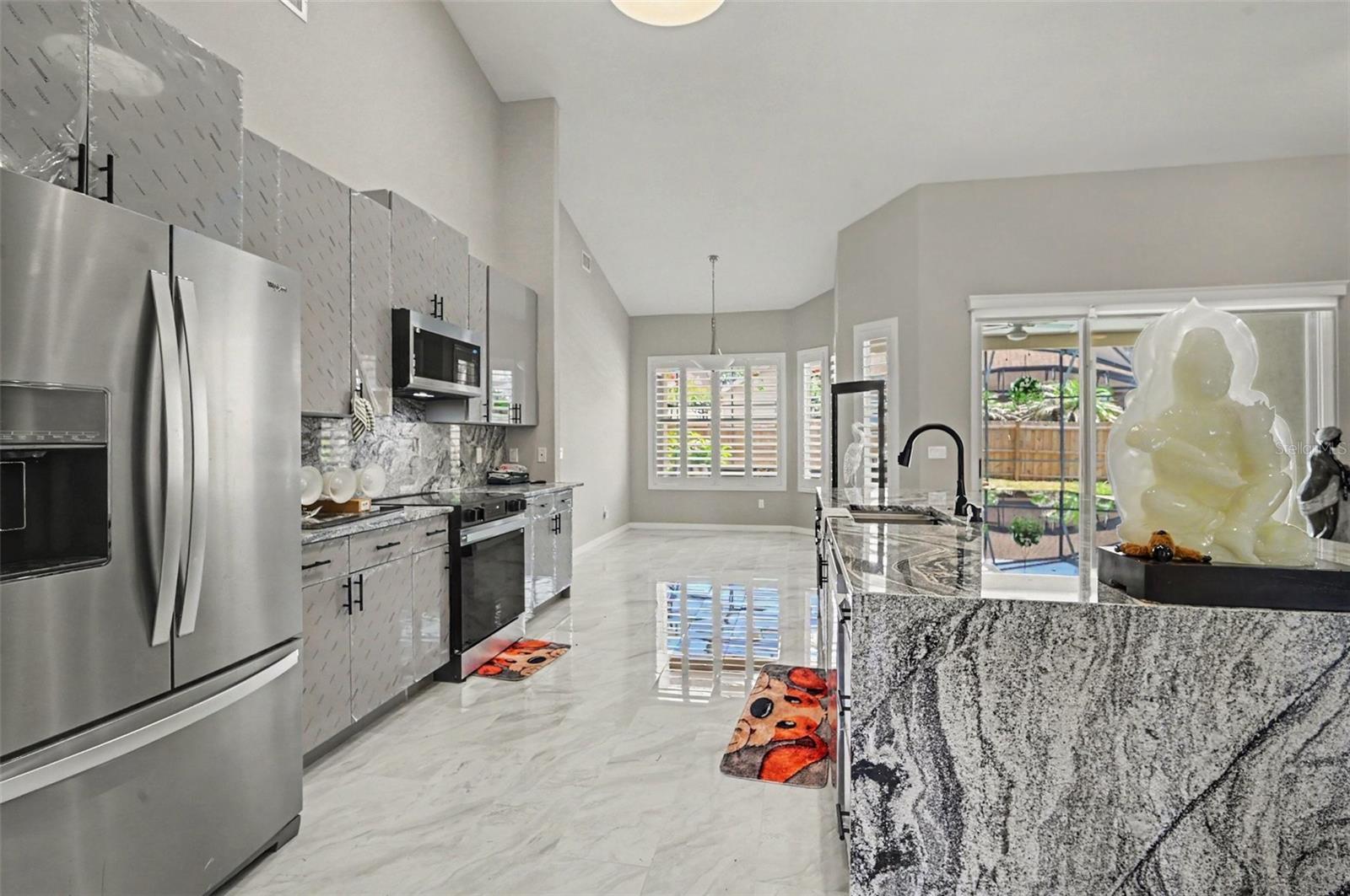 1236 HAWTHORNE COVE DRIVE