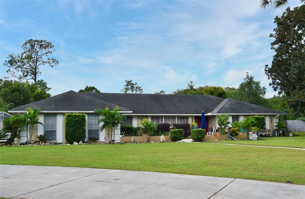 Photo of 1200 Waverly Way, Longwood, FL 32750 (MLS # O6372420)