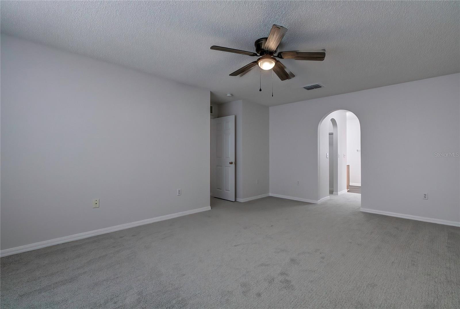 SPRING HILL - Residential Lease