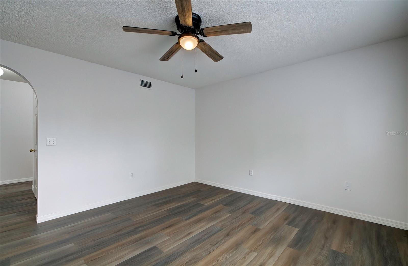 SPRING HILL - Residential Lease