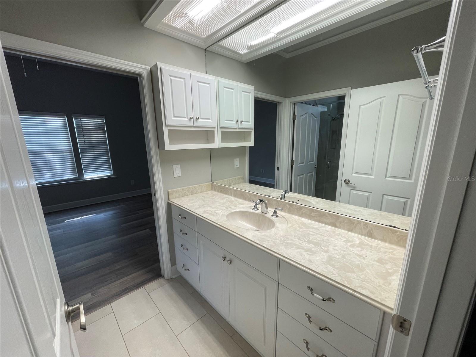 BRECKENRIDGE CLUSTER - Residential Lease