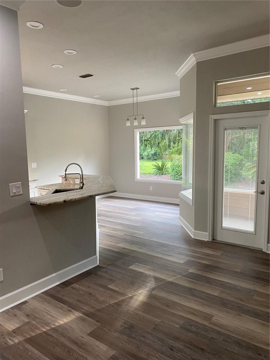 BRECKENRIDGE CLUSTER - Residential Lease