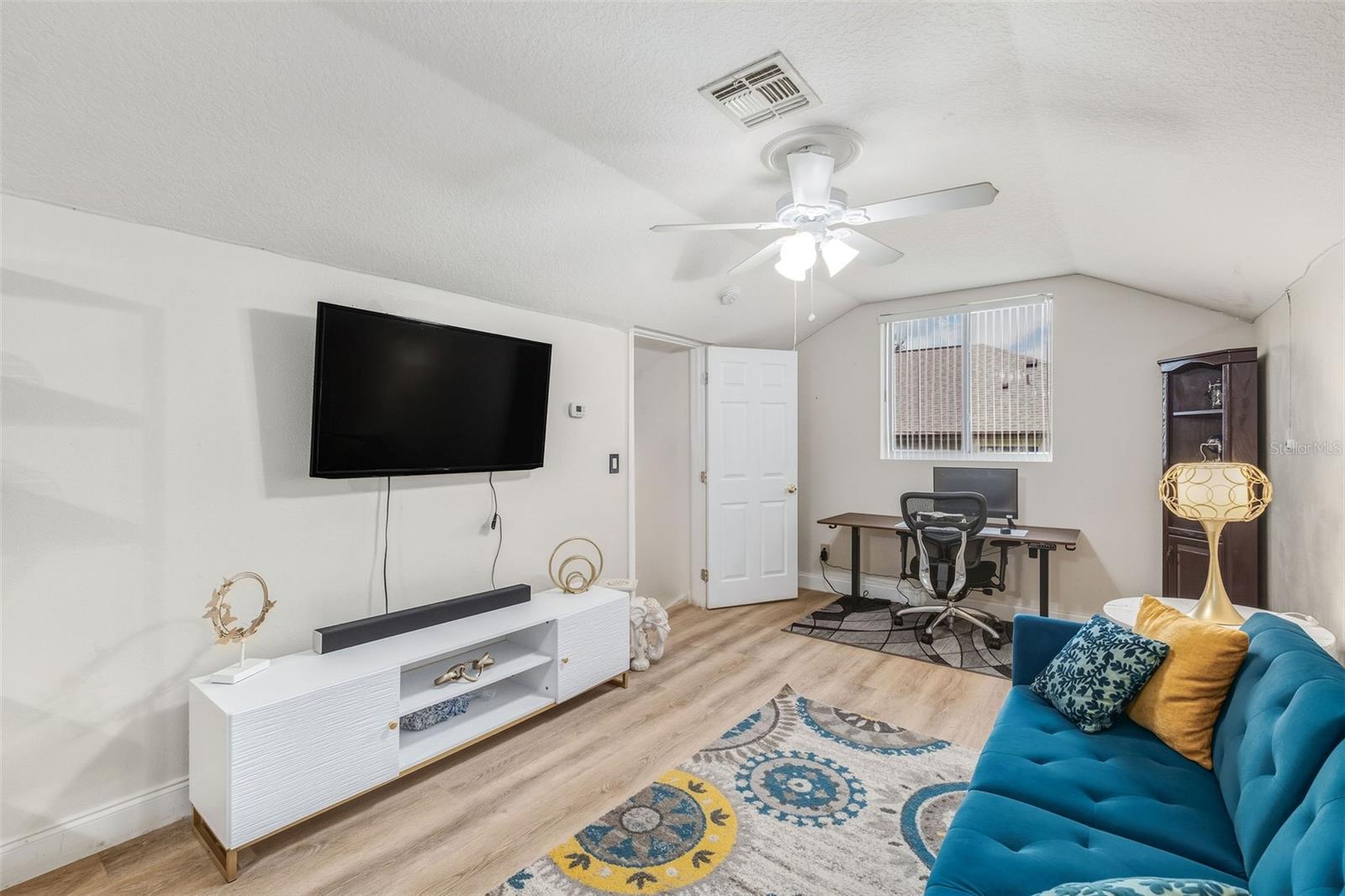 LAKE LOUISA HIGHLANDS PH 02 A & B LT 60 - Residential