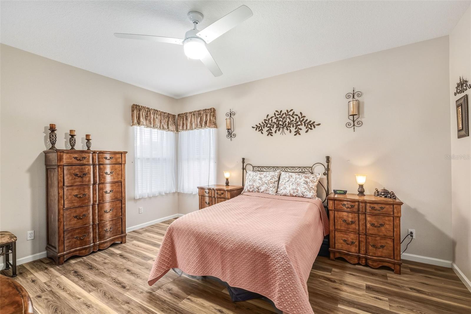 LAKE LOUISA HIGHLANDS PH 02 A & B LT 60 - Residential