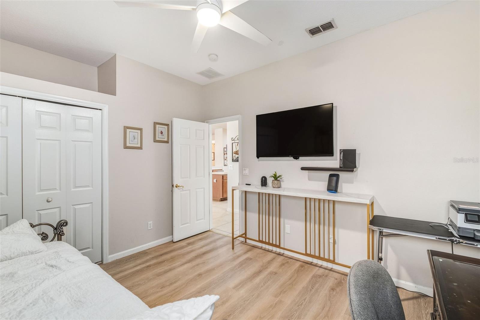 LAKE LOUISA HIGHLANDS PH 02 A & B LT 60 - Residential