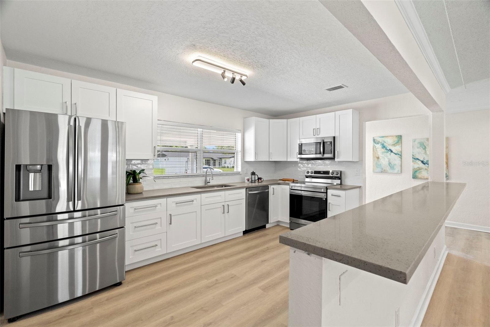 BOCA CIEGA ESTATES - Residential