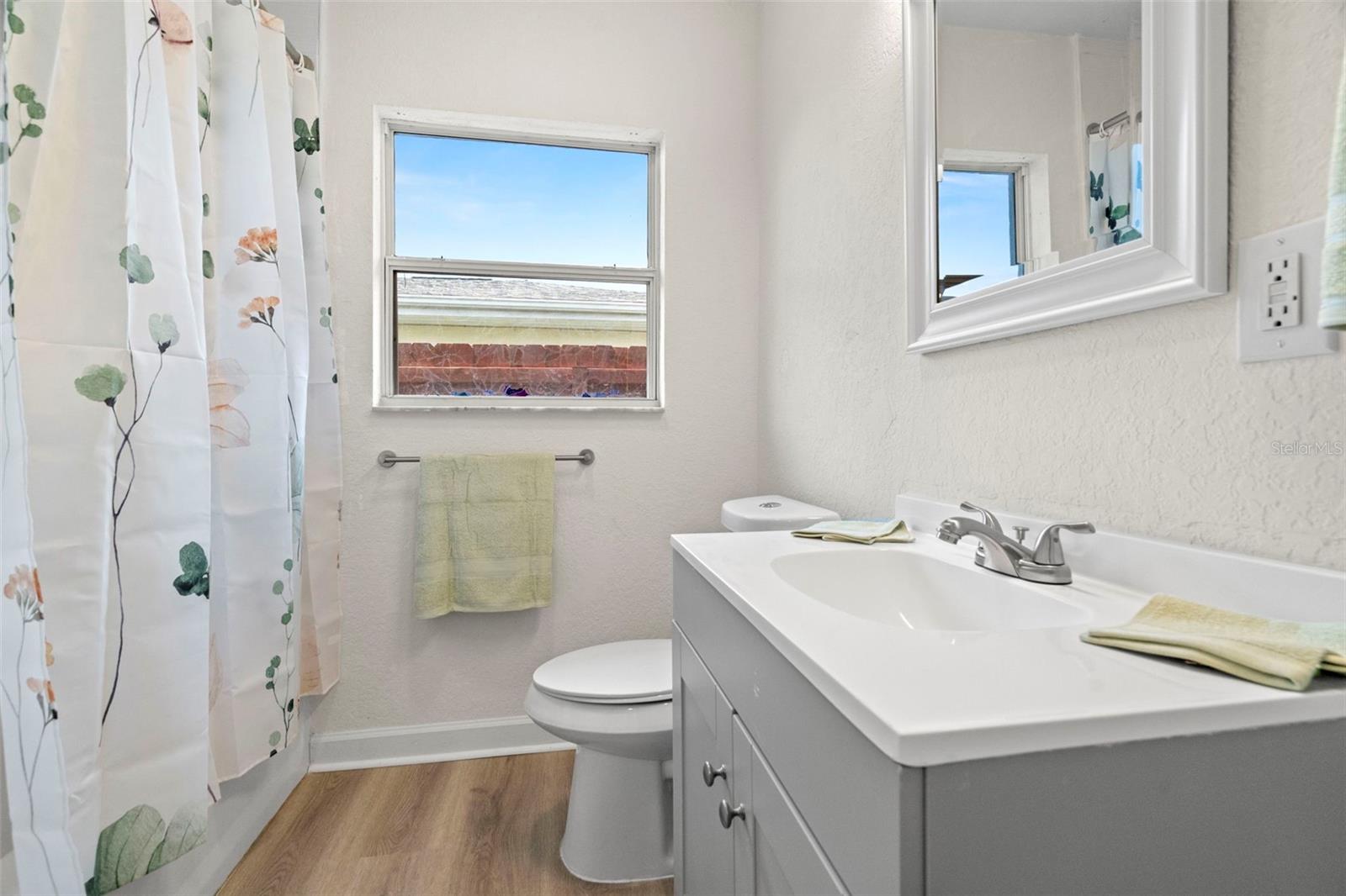 BOCA CIEGA ESTATES - Residential
