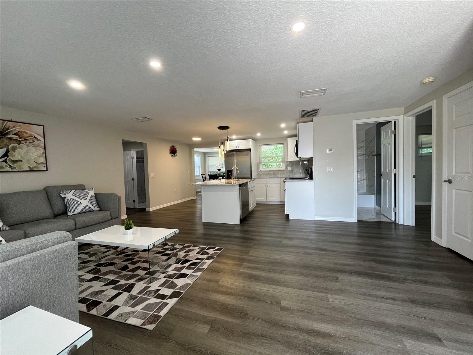 4457 TERRY LOOP