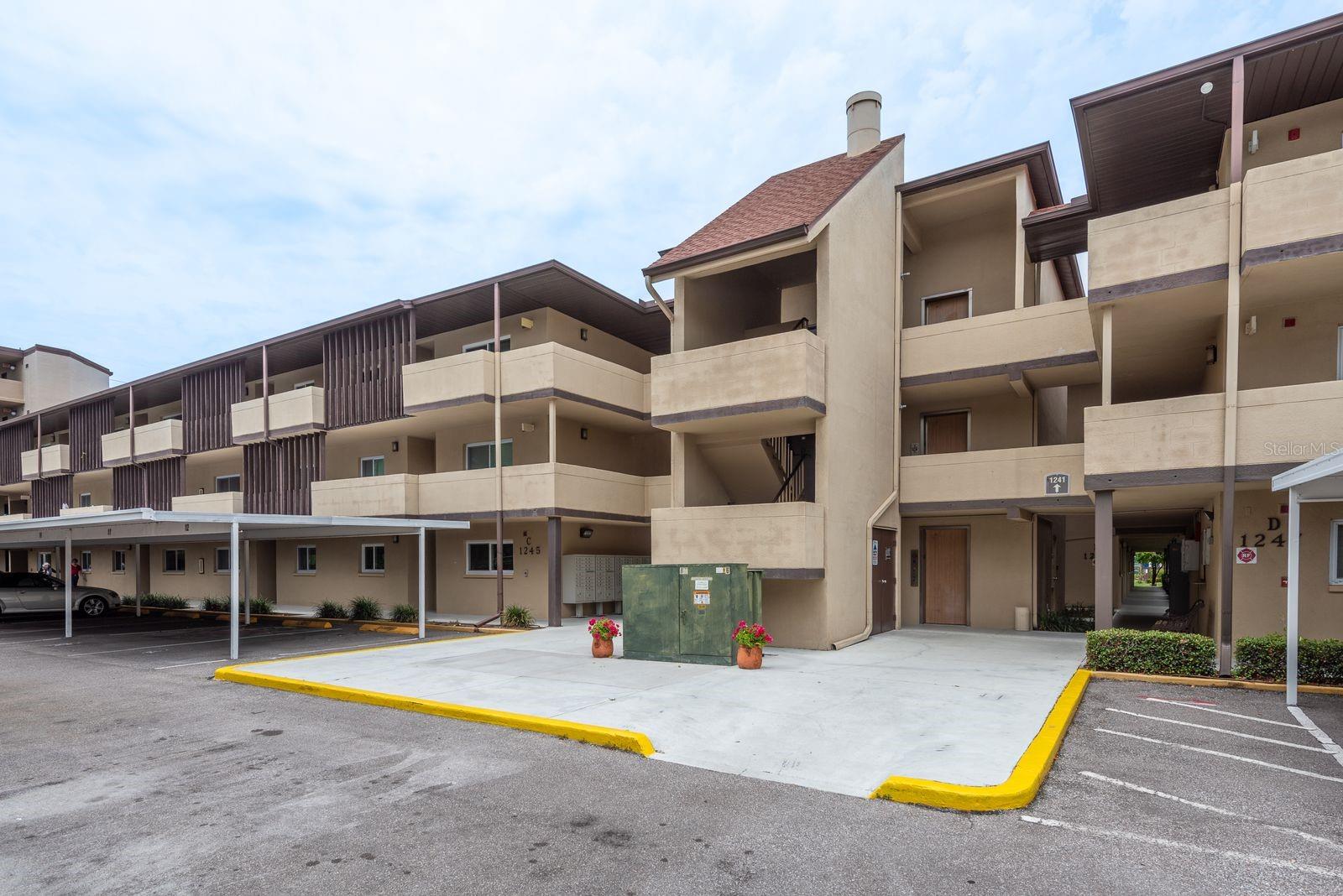 1241 S MARTIN LUTHER KING JR AVENUE 302
