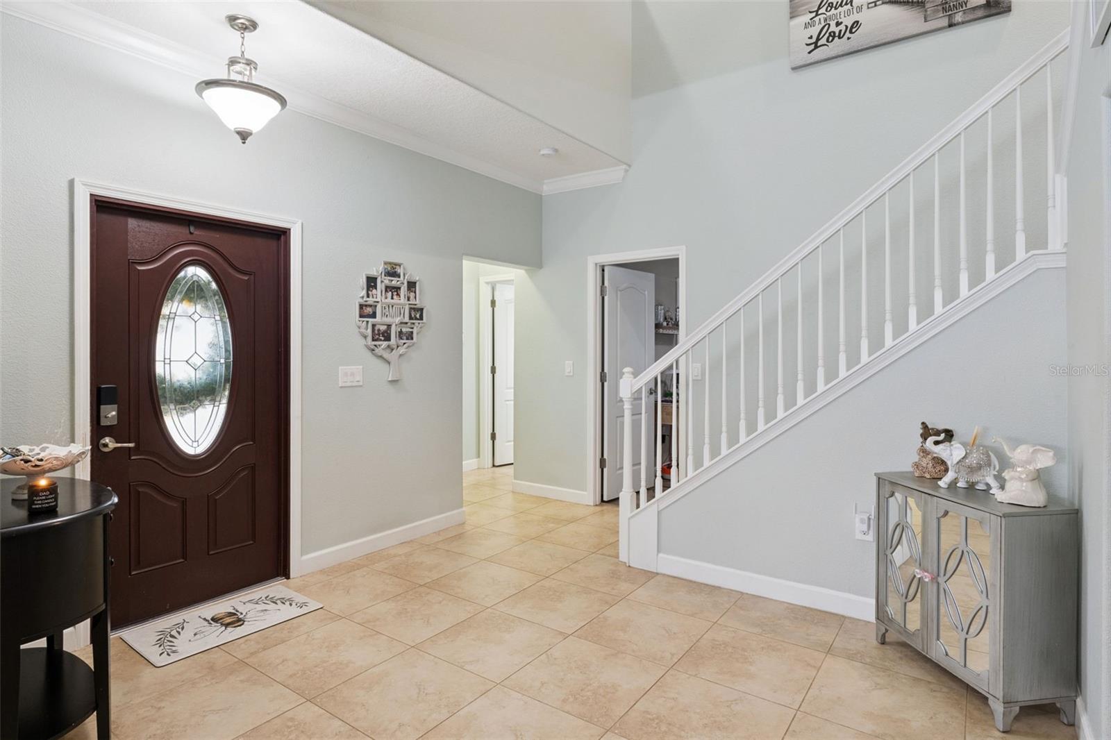 1319 GLENEAGLES LANE