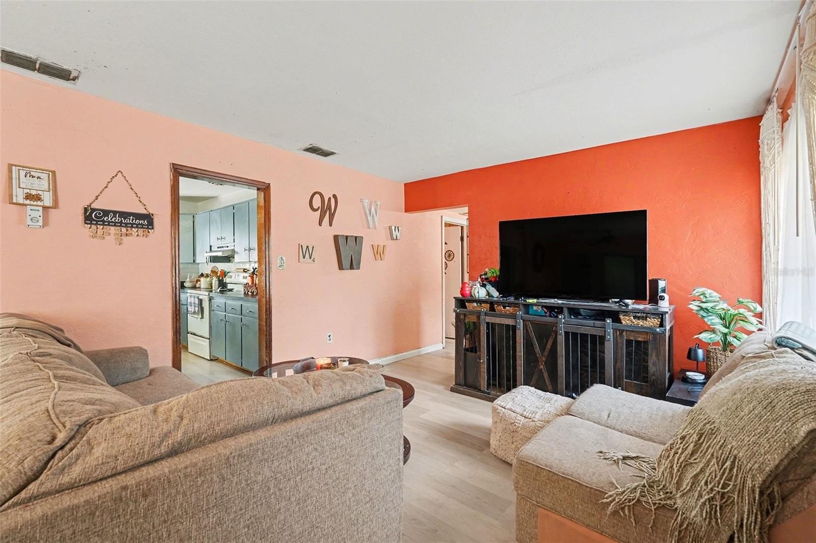 RIDGE MANOR FARMS UN 1 - Residential