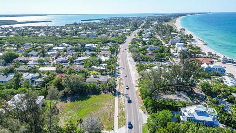 A home in LONGBOAT KEY