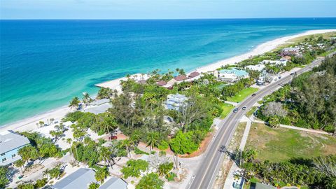 A home in LONGBOAT KEY