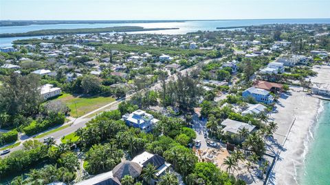 A home in LONGBOAT KEY