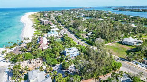 A home in LONGBOAT KEY