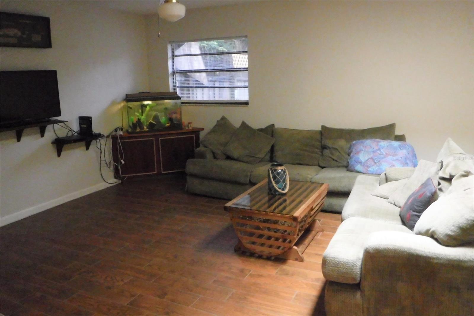 Sugar Forest Ph 01 - Residential