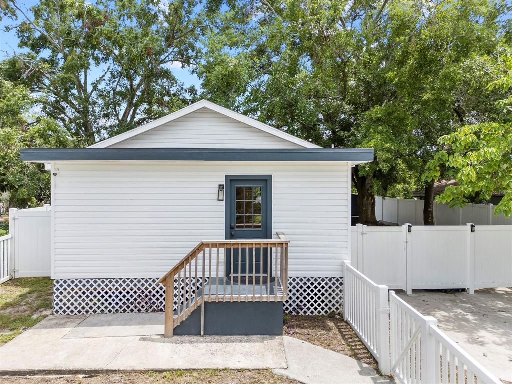 Photo of 4622 Paloverde Drive, New Port Richey, FL 34652 (MLS # W7876657)