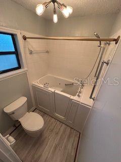 KENSINGTON COURT - Residential Lease