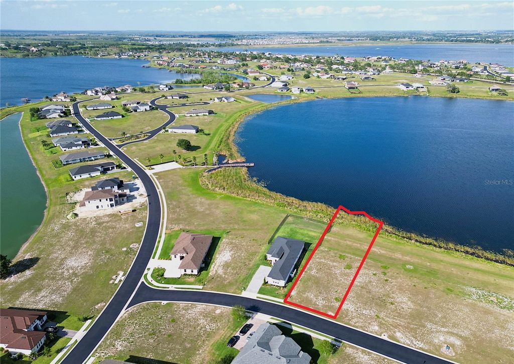 Photo of 279 Spinnaker Court, Auburndale, FL 33823 (MLS # S5143397)