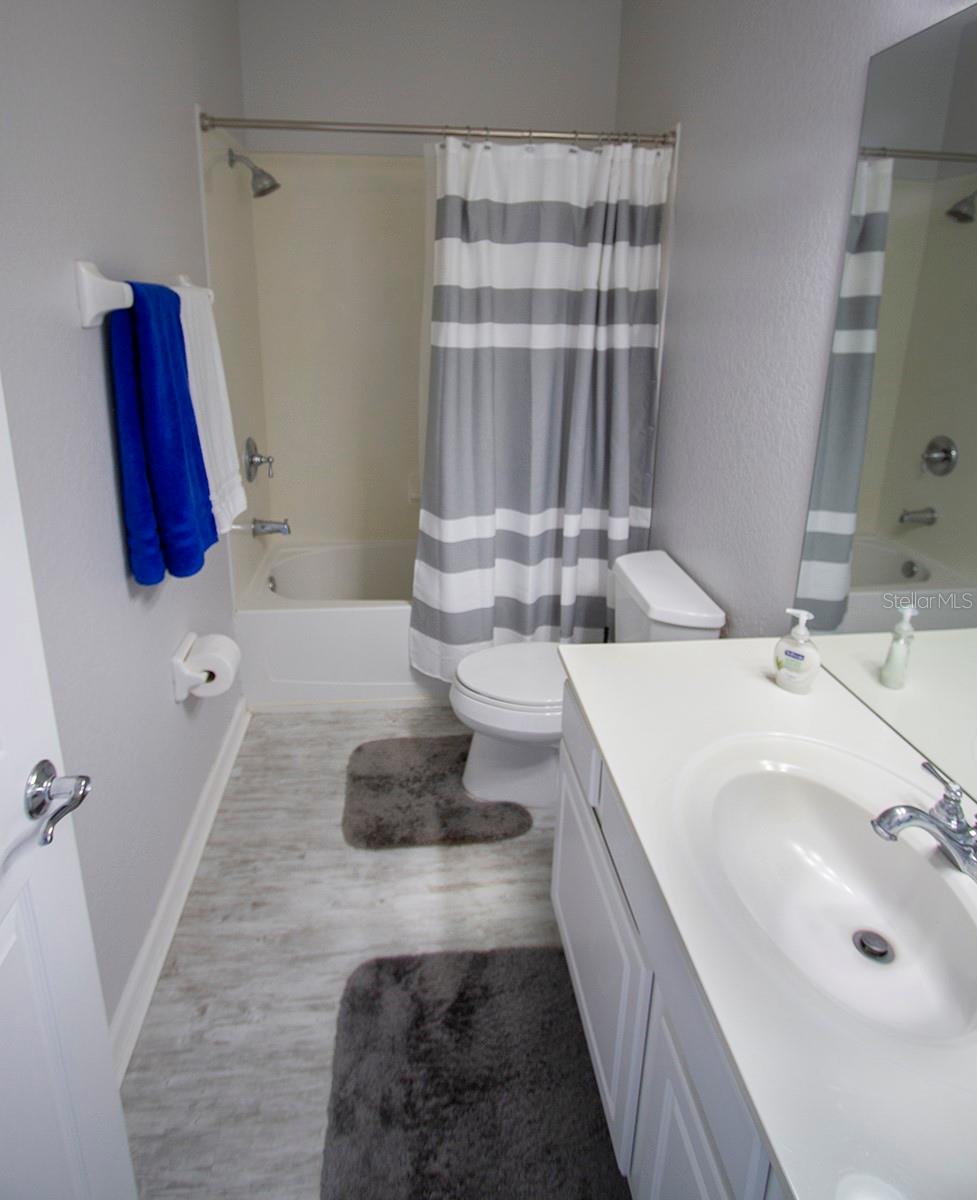 BAYSHORE/VISTA CAY PH 06 - Residential