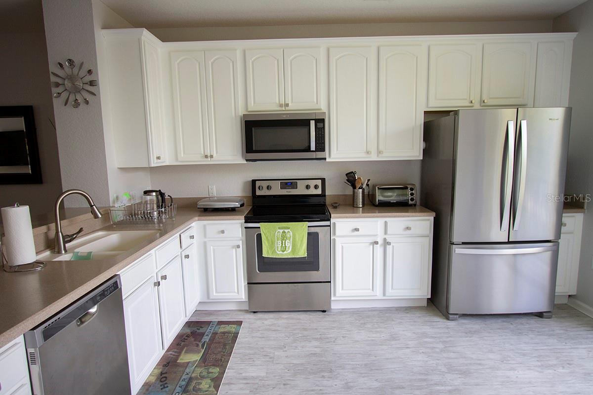 BAYSHORE/VISTA CAY PH 06 - Residential