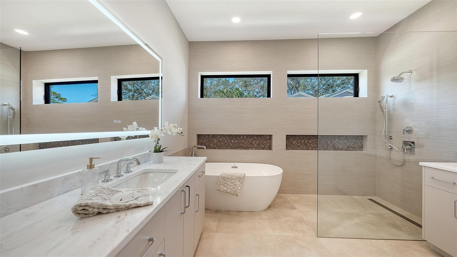 DESOTA PARK - Residential